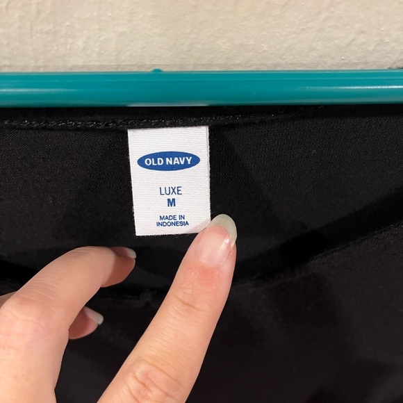 Old navy top - Picture 3 of 4